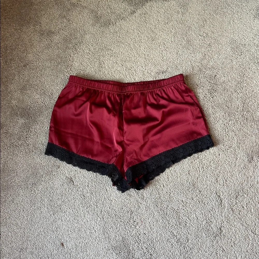 Ekouaer Maroon Satin Black Lace Trim Cami Shorts Pajama Sleep Set SIZE M